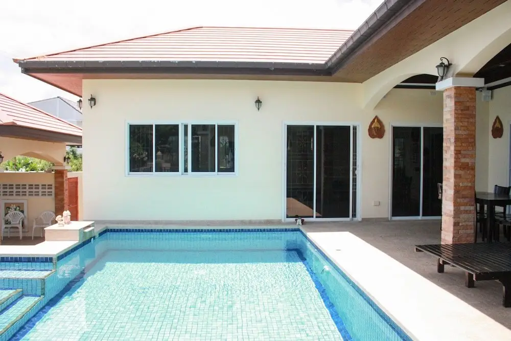 Чаам: Ban Steven Pool Villa Cha Am