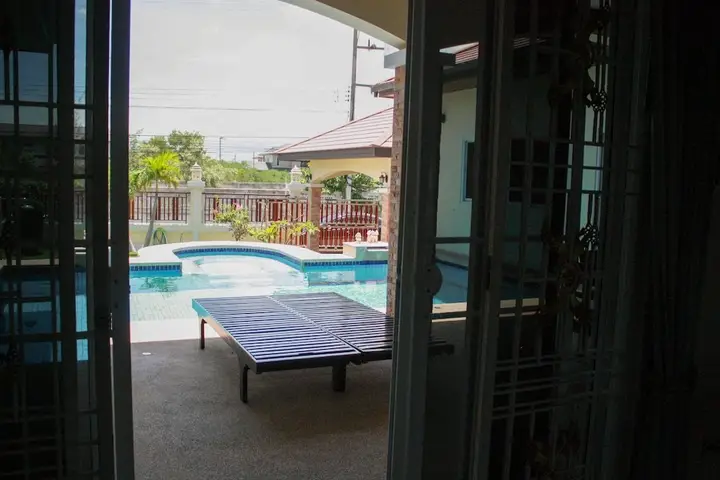 Чаам: Ban Steven Pool Villa Cha Am