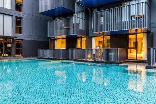 Кату: D144 Unique Pool Access Apartment In The Deck Patong. 2 Pools And Gym.