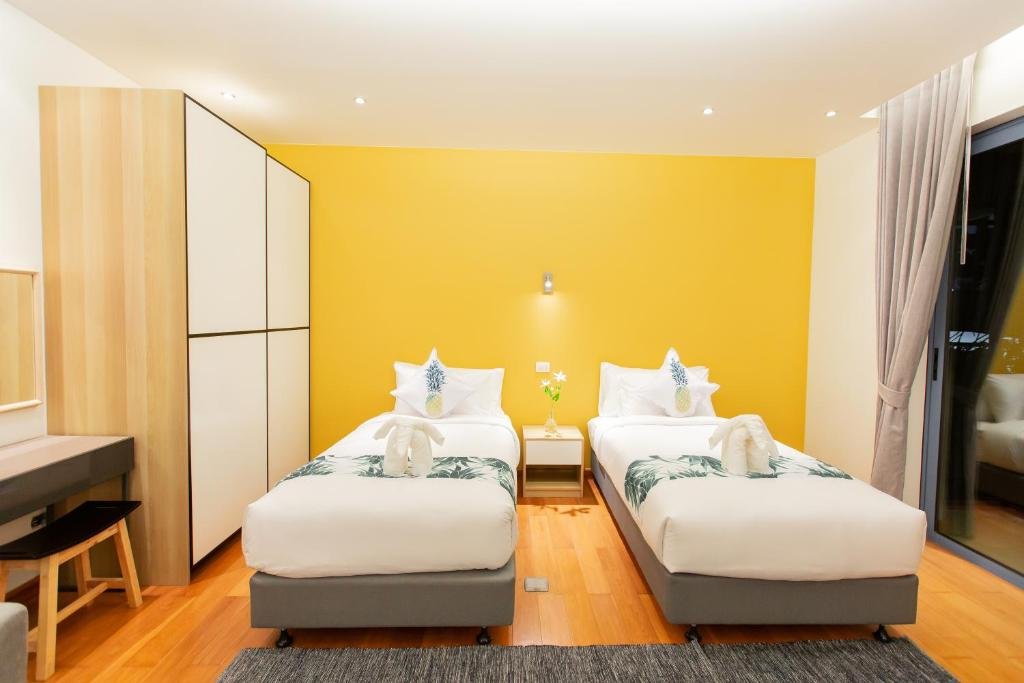 Кату: Teetara Villa Patong