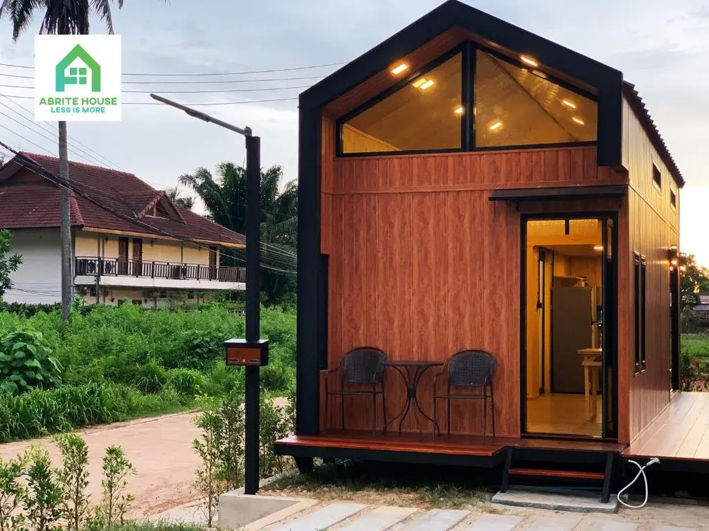Ланта: Tiny House on Koh Lanta Only 2 Minutes Walk to the Beach