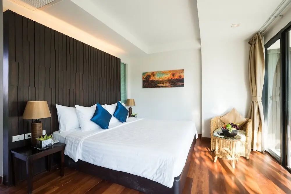 Бан-Лаэм: i Tara Resort & Spa