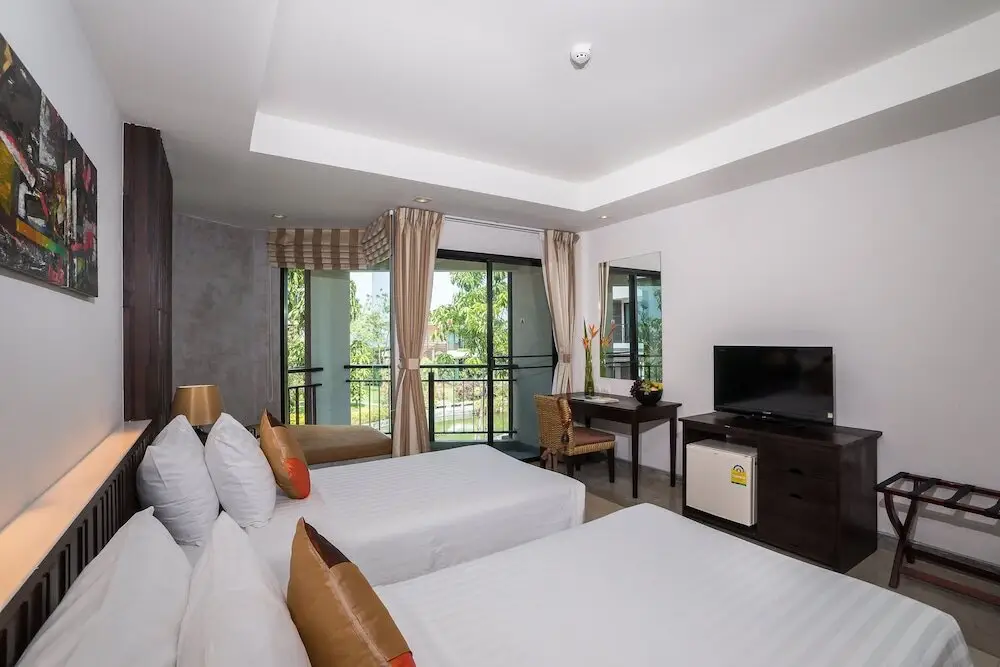 Бан-Лаэм: i Tara Resort & Spa