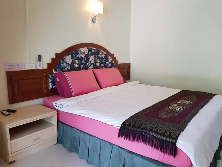 Тхаланг: Discovery House Hotel SHA Plus