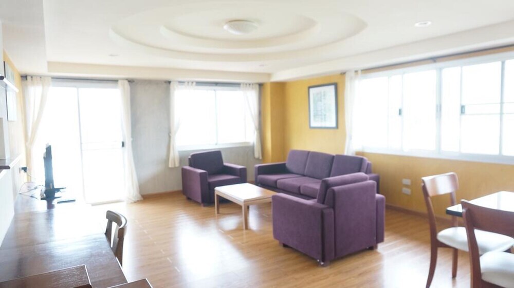 Хатъяй: Ingfah Apartment