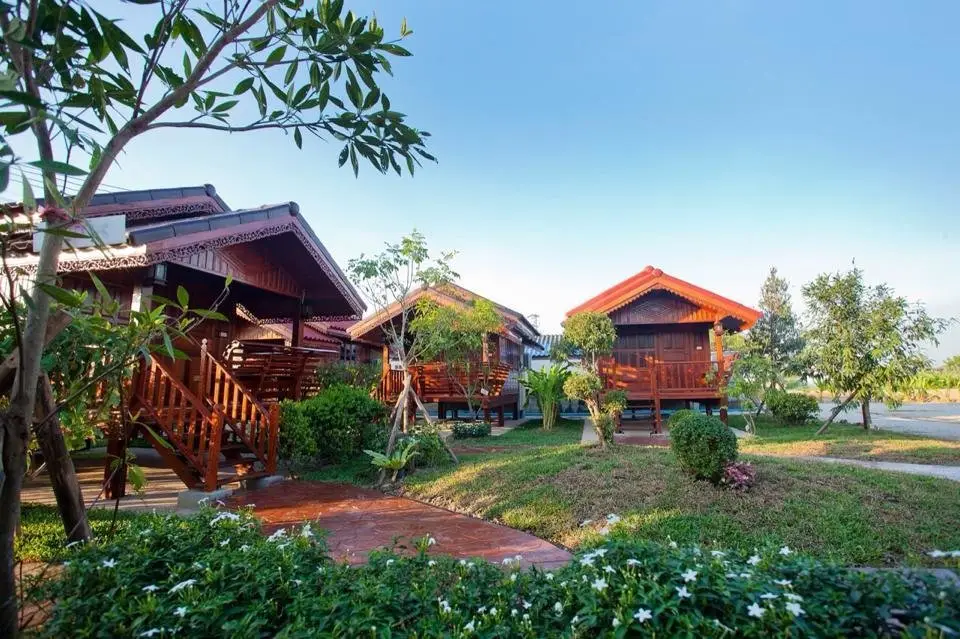 Исторический парк Kamphaeng Phet: The Room Hotel Kamphaengphet
