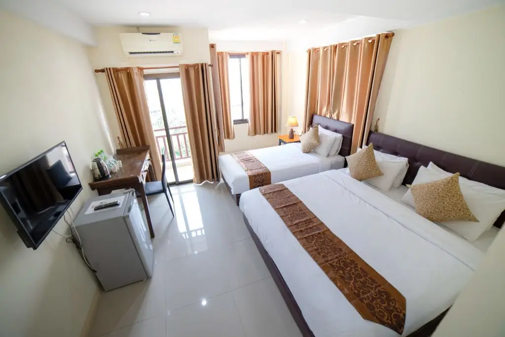 Sasi Nonthaburi hotel and apartment — фото 1