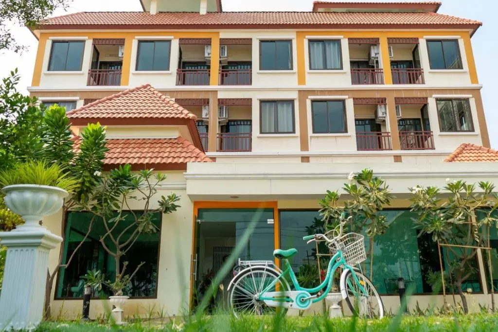 Банг Буа Тхонг: Sasi Nonthaburi hotel and apartment