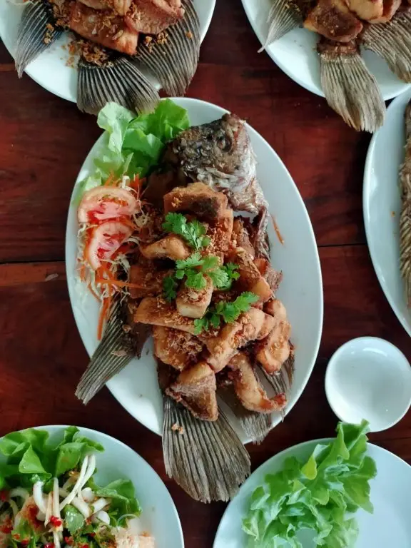 Утхай-Тхани: Uthaithani Resort