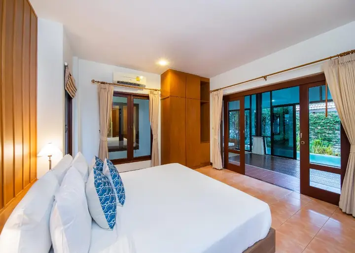 Хуахин: BLU Marine Hua Hin Resort and Villas (SHA Extra Plus)