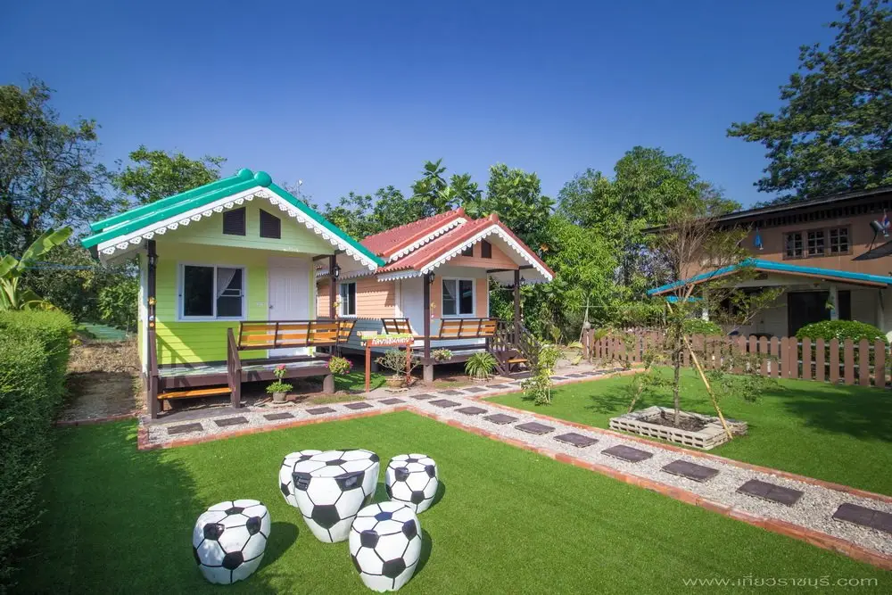 Дамноен Садуак: Bankunlayahomestay