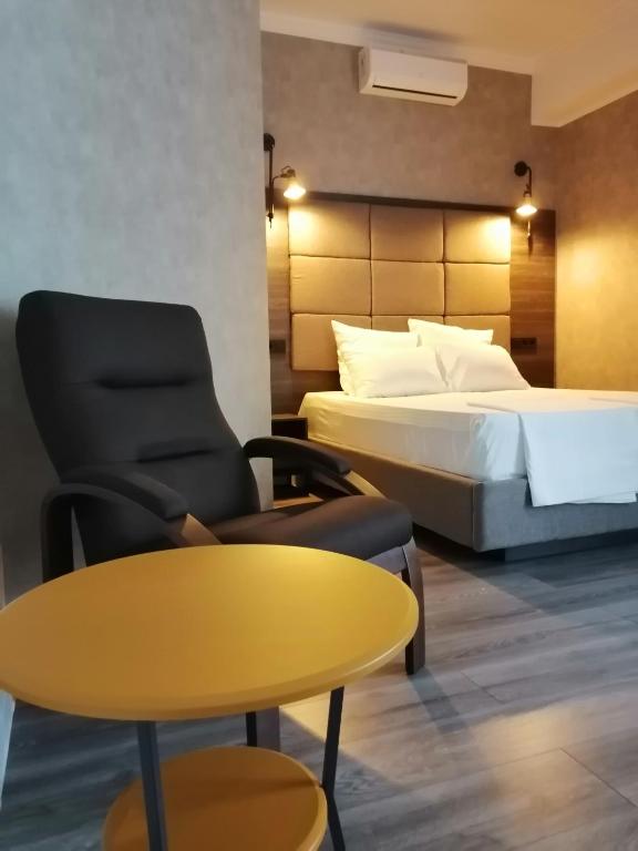 Пятигорск: Апартаменты Loft4*you