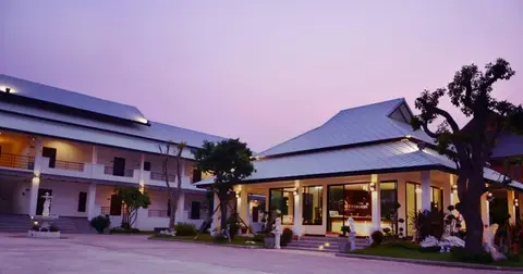 Rittiboon Vintage Hotel — фото 1