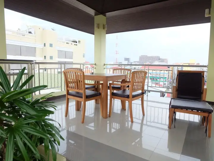 Паттайя: Thep apartment
