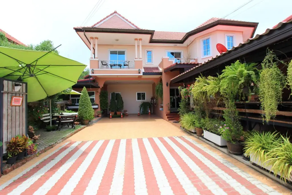 Саттахип: Baan Hmon Non-lay Sattahip