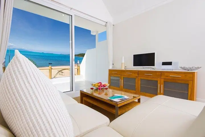 Самуи: B1 Luxury Beachfront Apartments