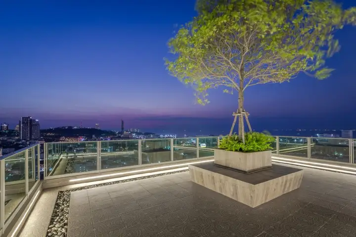 Паттайя: City Garden Tower Luxurious Condominium In The Center Of Pattaya