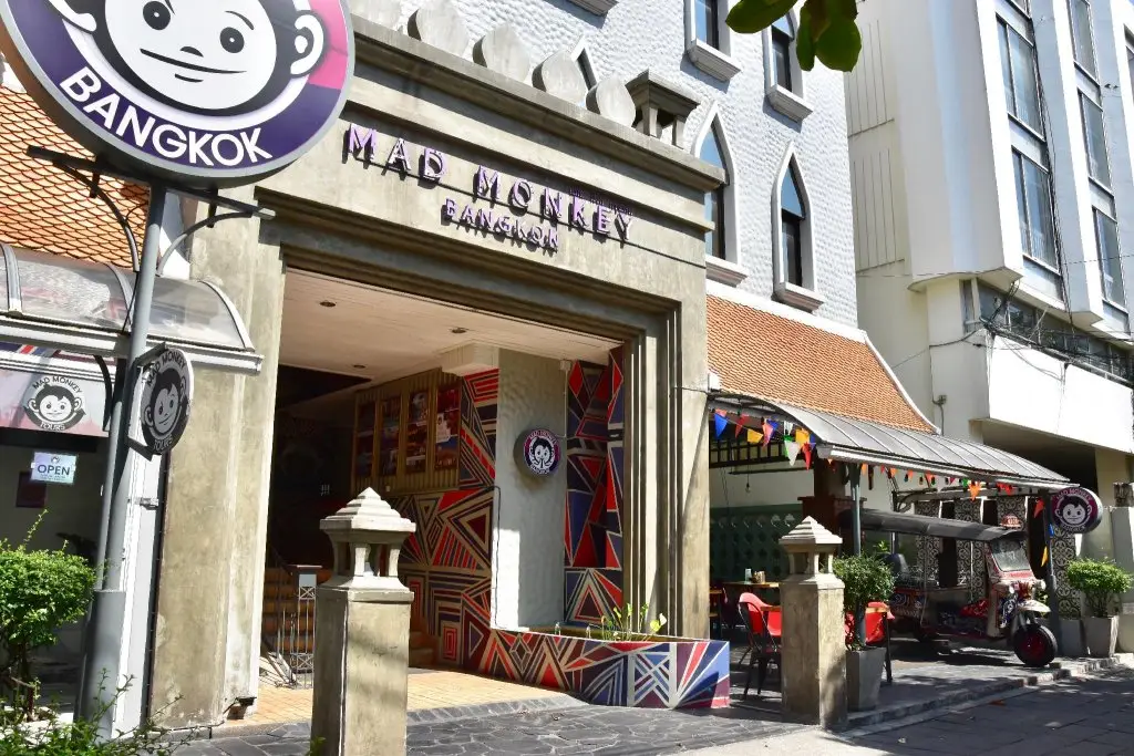 Бангкок: Mad Monkey Hostel Bangkok @ Rambuttri Village Khaosan Area