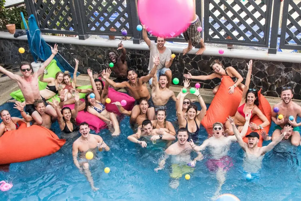 Бангкок: Mad Monkey Hostel Bangkok @ Rambuttri Village Khaosan Area