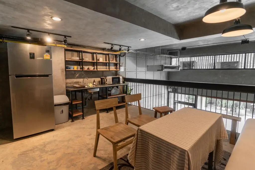 Чиангмай: Once In A Blue Moon Cafe & Hostel