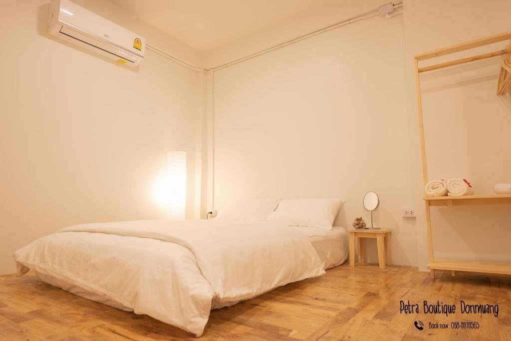 Бангкок: Petra Boutique Donmuang