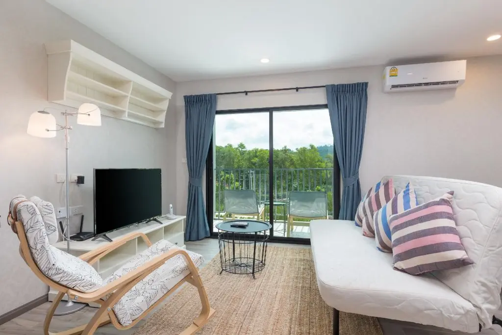 Тхаланг: NaiYang beach Title Residencies by Phuket Apartments