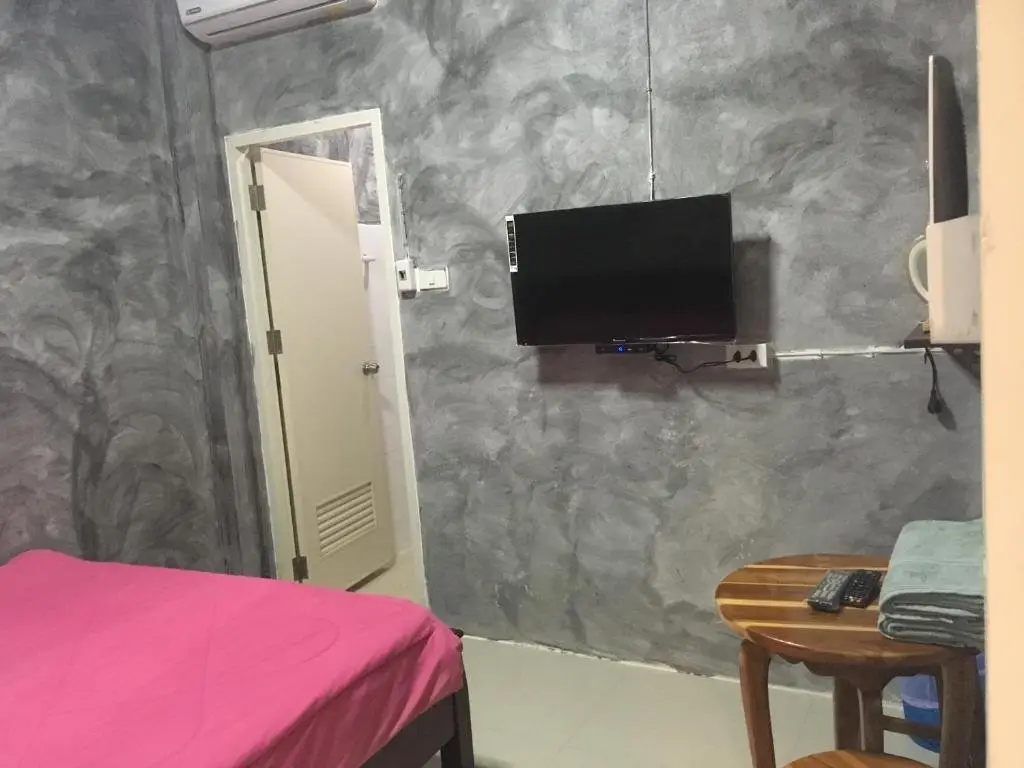 Пхун Пхин: You In House URT Surathani Airport