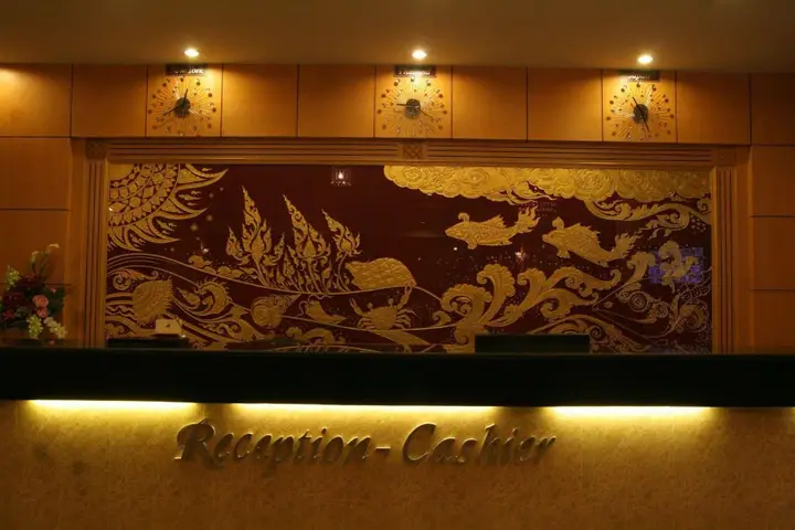 carousel image 1