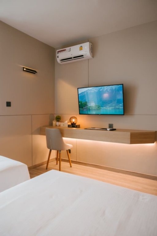 Бангкок: 56 Hotel (SHA Plus+)
