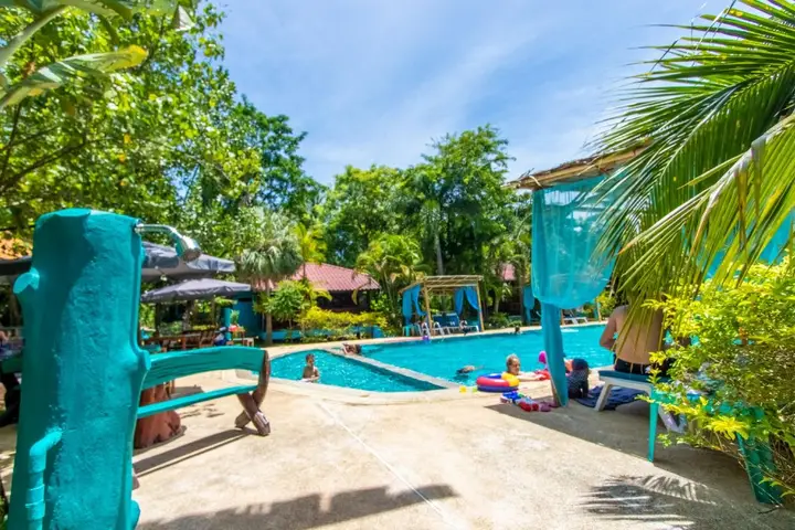 Ко-Пханган: Baan Kiao resort Koh Phangan. Family and studio bungalows