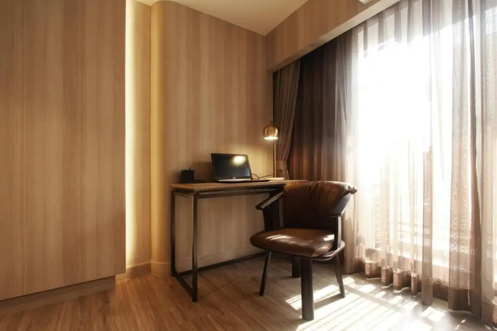 Бангкок: @Nares Hotel (SHA Extra Plus)