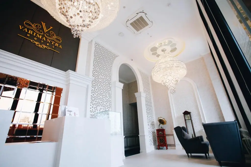 Пхуттхамонтхон: Varimantra Hotel