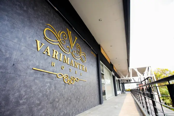 Пхуттхамонтхон: Varimantra Hotel