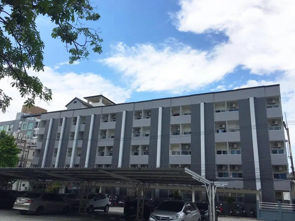 Чонбури: Monta Apartment