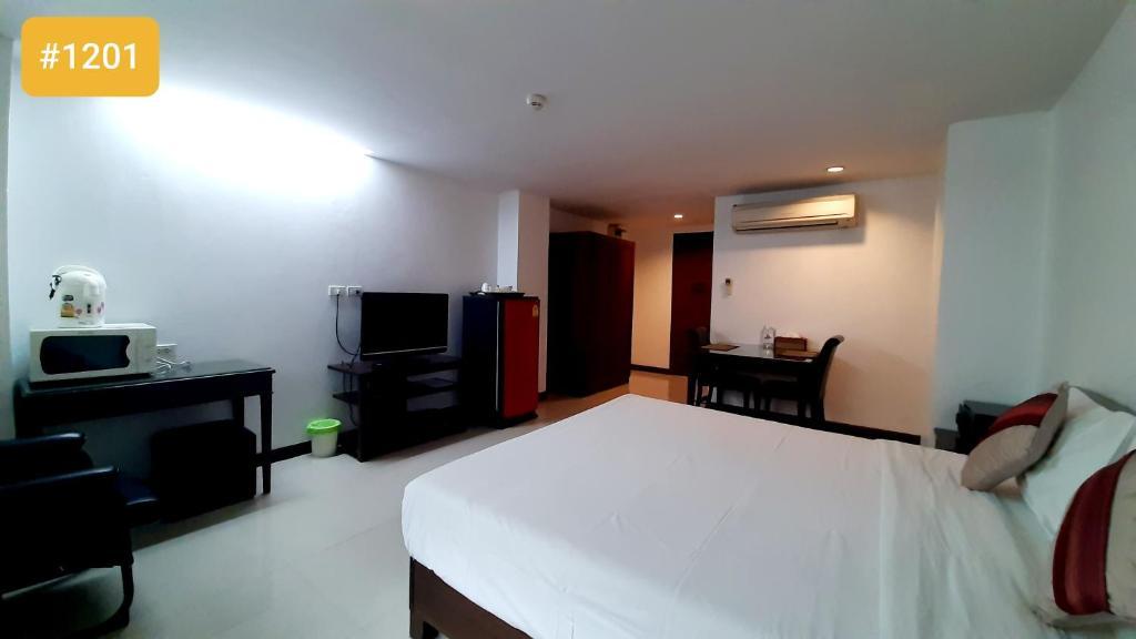 Бангкок: City Plaza Nana Hotel (SHA Extra Plus)
