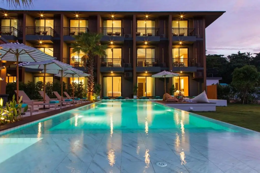 Самуи: The Canale Samui Resort (SHA Extra Plus)