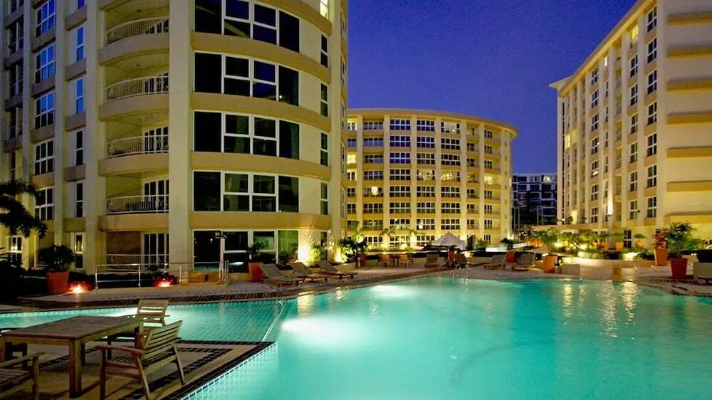 Сирача: City Garden Pattaya