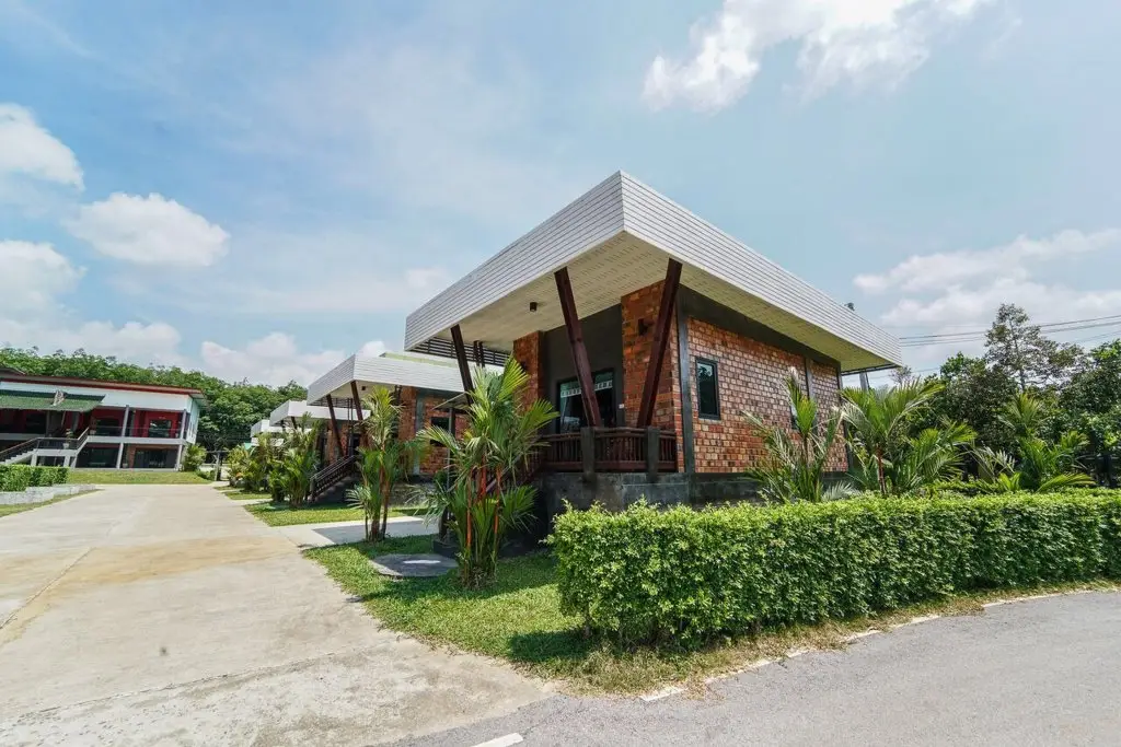 Столичный район Чантхабури: OYO 75343 P TWO P Resort