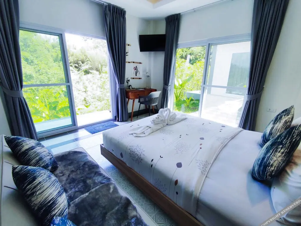 Фаном: Magical Mountain View Resort