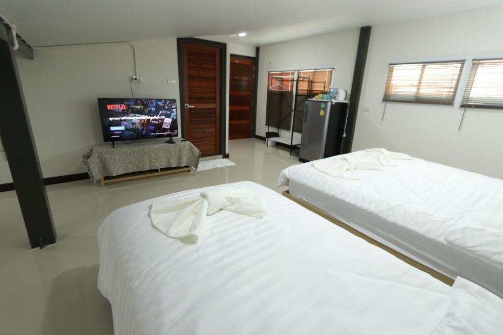 Бангкок: Baanrao Bangson Apartment  5th floor (No Lift)