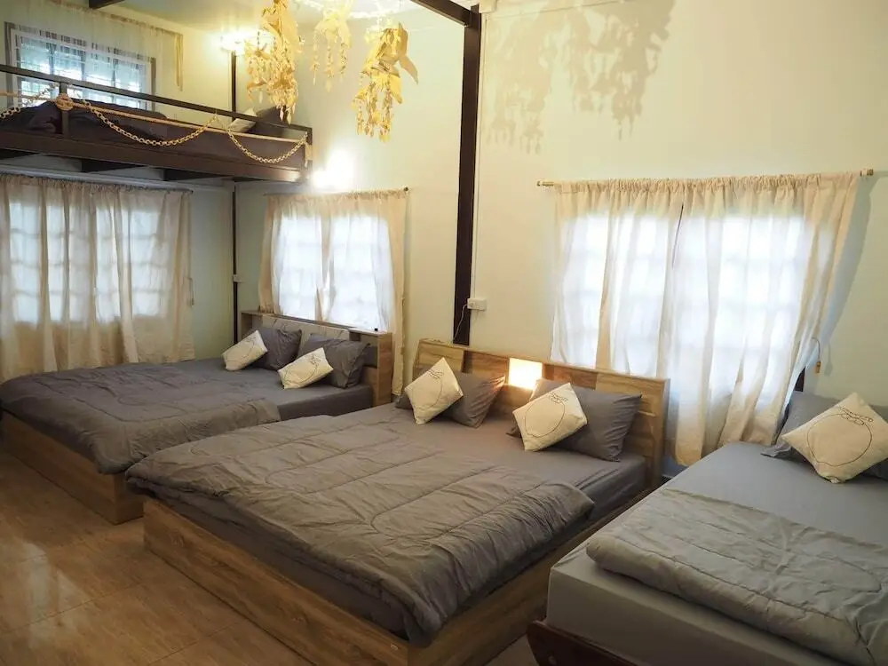 Накхон-Патхом: Reun-Rerng Farmstay