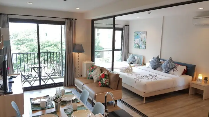 Чаам: Rain Cha-am Pool view #4th floor by Obbset