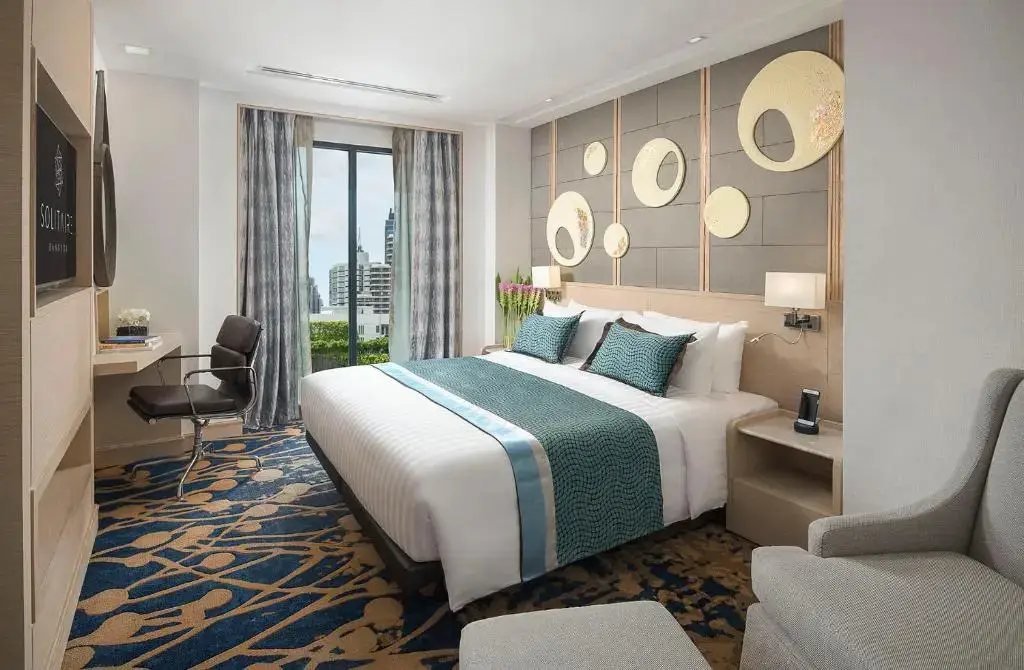 Бангкок: Solitaire Club Sky Bangkok