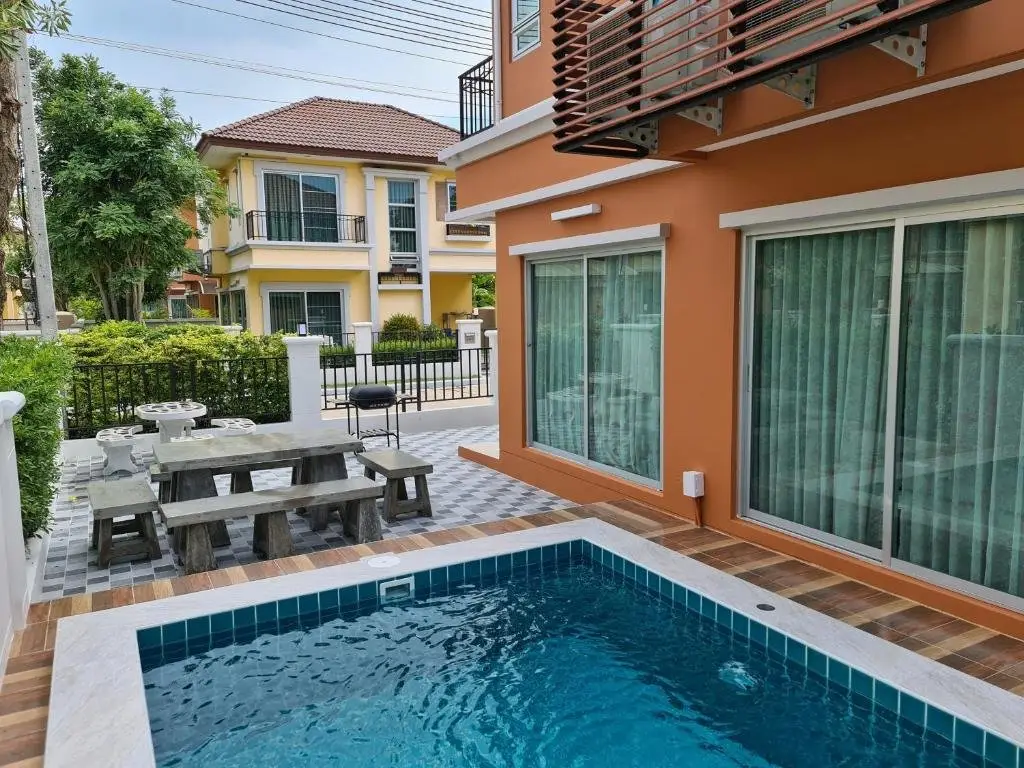 Чаам: Boulevard Tuscany - 3 Bedroom Pool Villa
