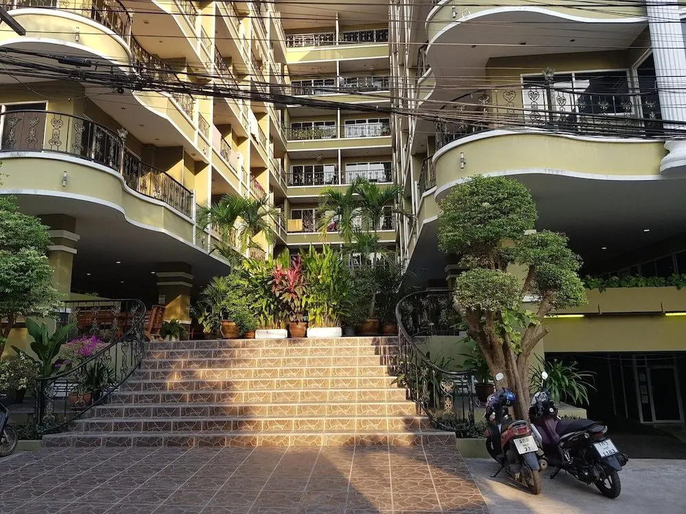 Паттайя: Pratumnak 1 bed With sea View at Siam Oriental Twins