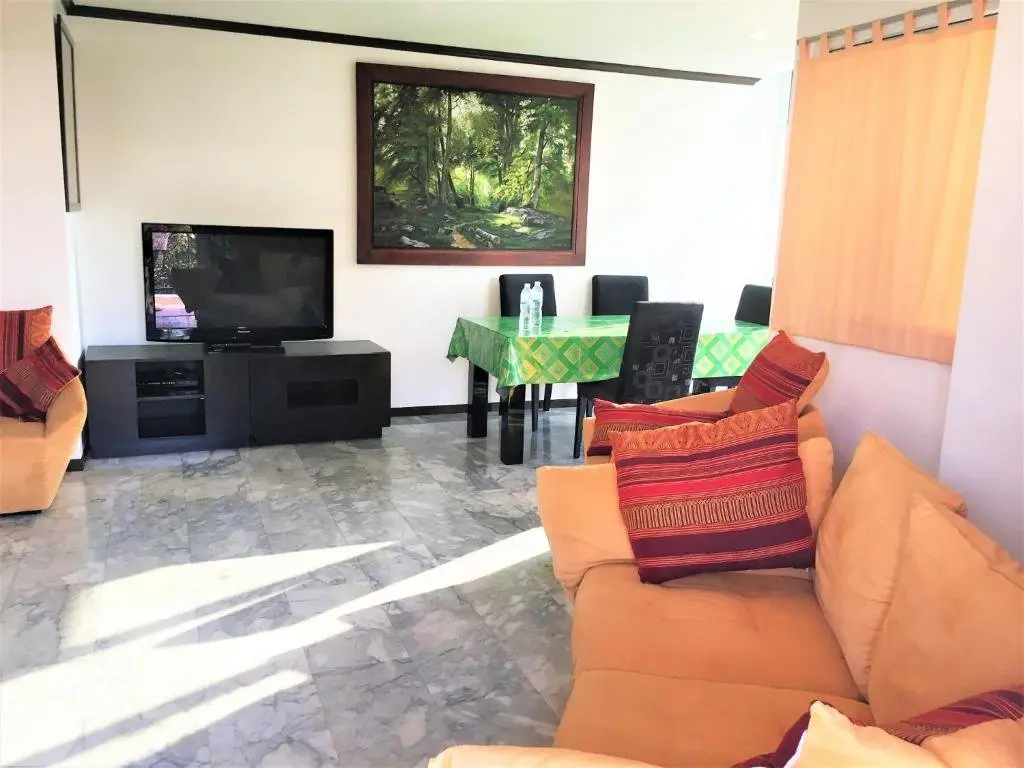 Паттайя: Pratumnak 1 bed With sea View at Siam Oriental Twins