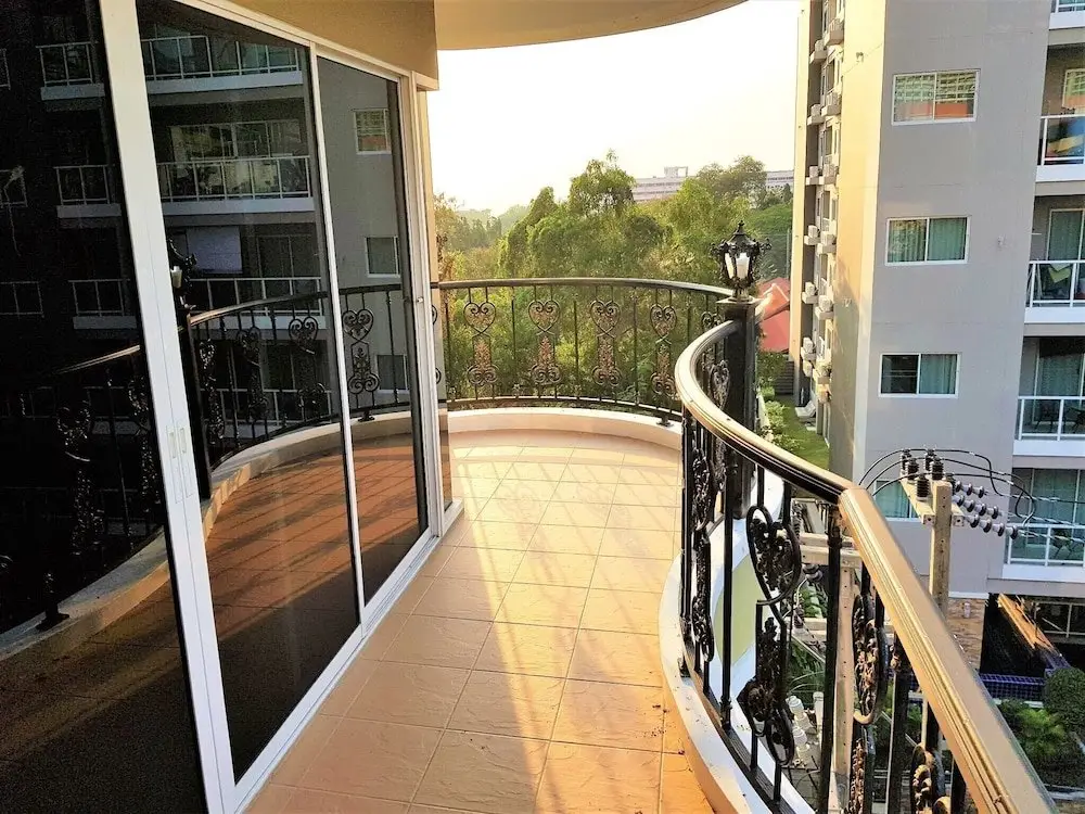 Паттайя: Pratumnak 1 bed With sea View at Siam Oriental Twins