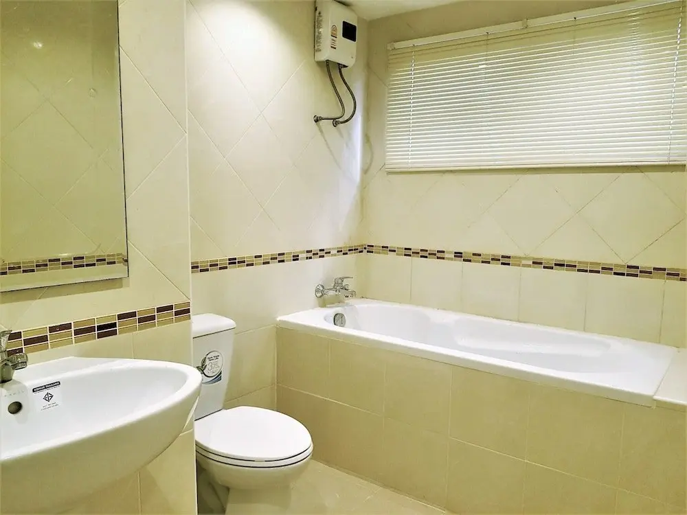 Паттайя: Large, Stylish 2 bed Apartment With Pool Table in Pattaya