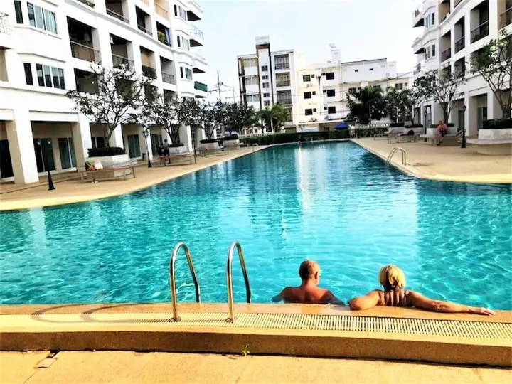 Паттайя: Platinum Suites, Thepprasit Road - Large top Floor Studio
