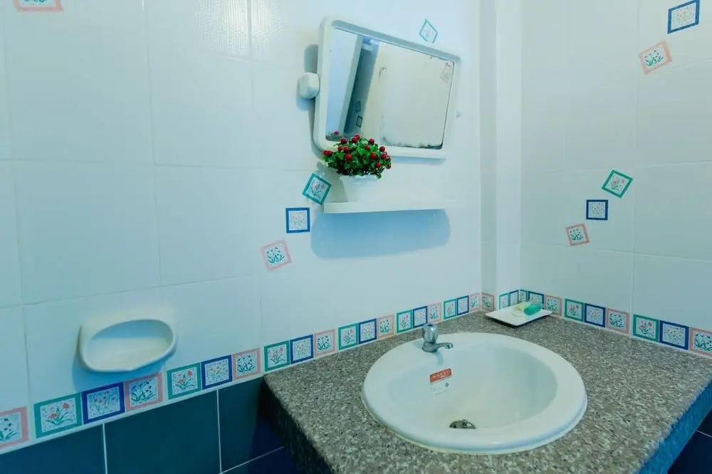 Кату: Pichnaree Guest House